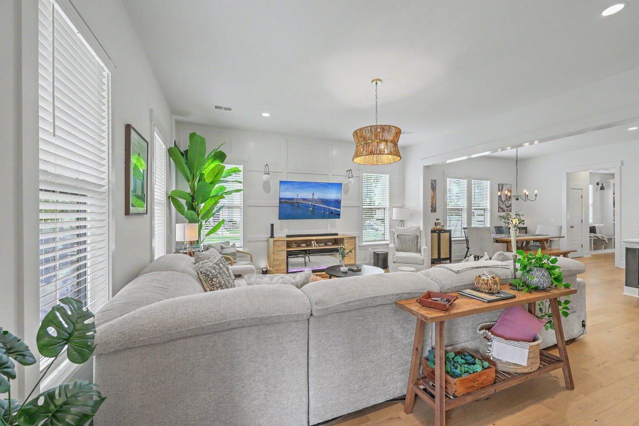 Open-concept great room